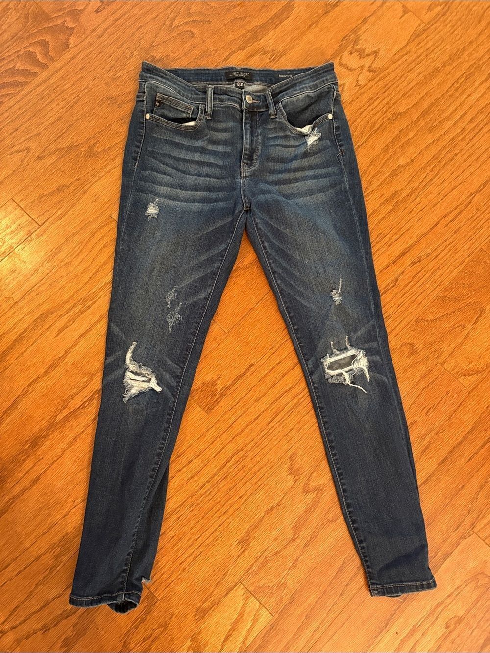 Judy Blue size 13/31 skinny jeans, distressed jeans